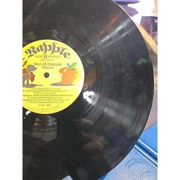 HARRY NILSSON Son of Dracula 1972 Rapple W/ Iron-on & AUTOGRAPHED - Picture 11 of 16